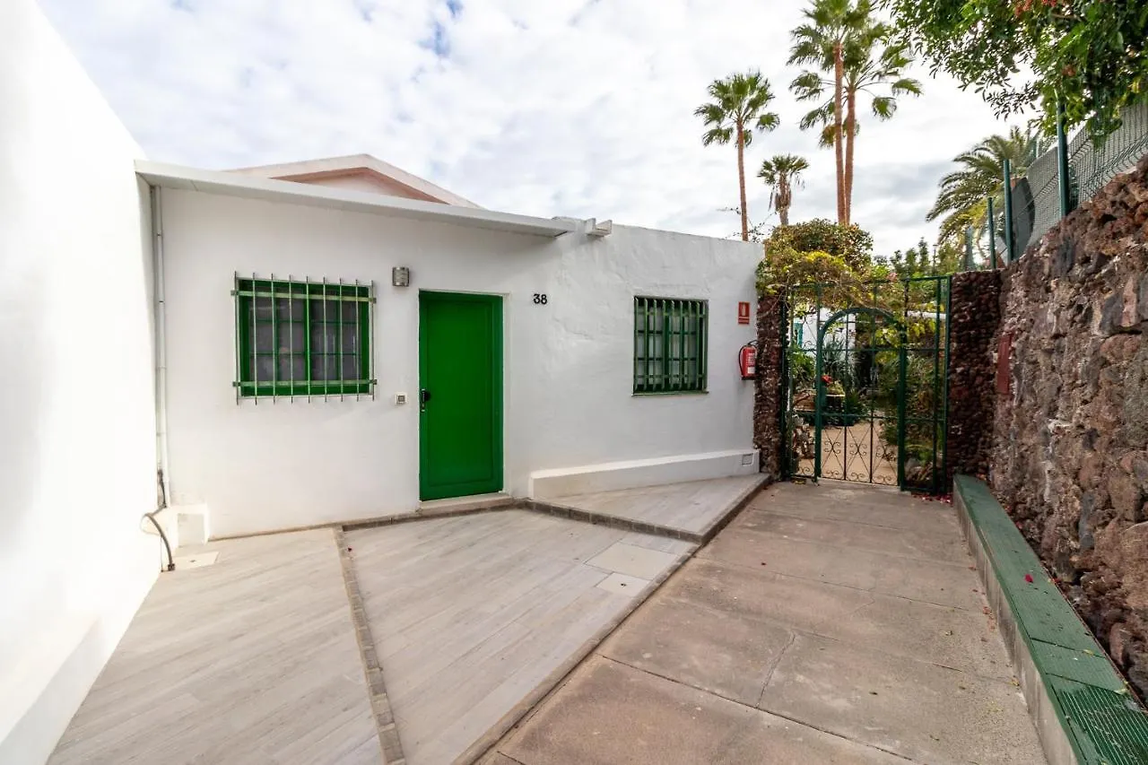 Villa Flatguest Einstein + Pool + Bbq + 2 Bdr San Bartolomé Сasa de vacaciones