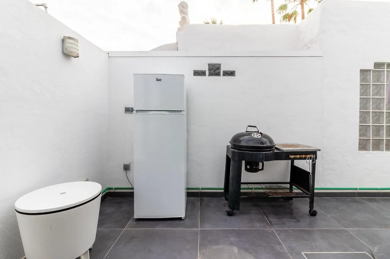 Vakantiehuis Flatguest Einstein + Pool + Bbq + 2 Bdr Villa San Bartolomé